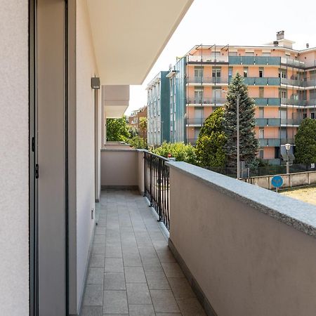 Appartamenti Del Borgo Borgosesia Esterno foto